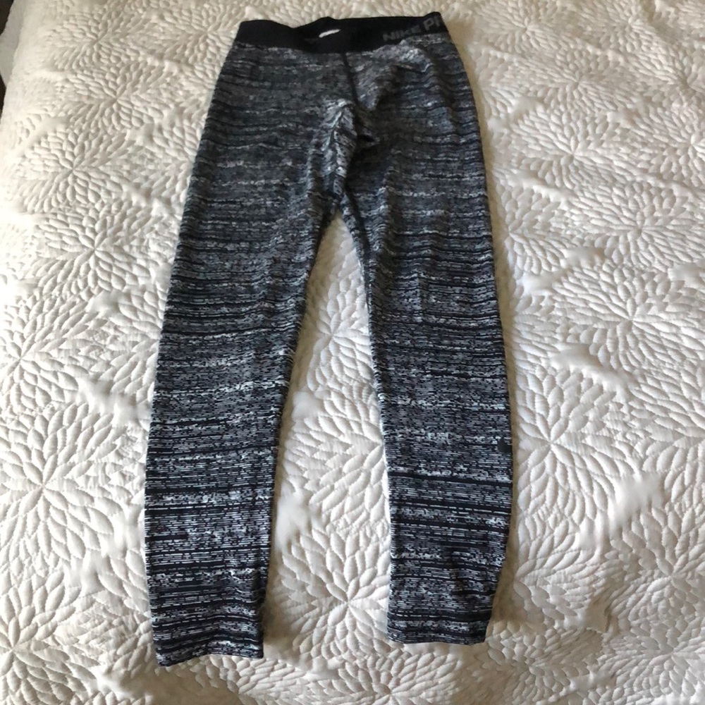 Nike pro fit women’s workout pants